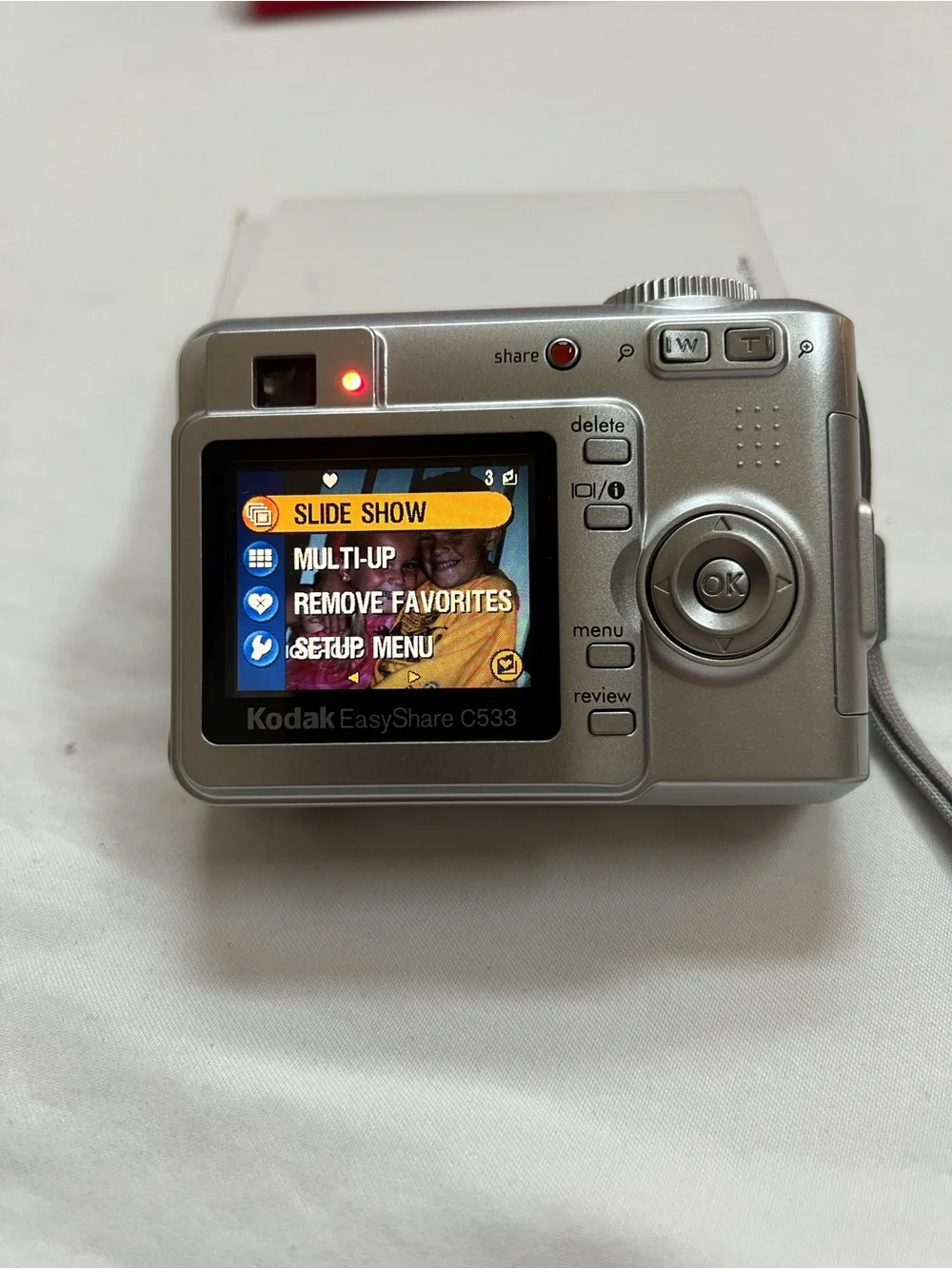 Kodak Easyshare C533 Digital Camera 5mp 3x Zoom NO SD Card WORKING Takes 2 AA